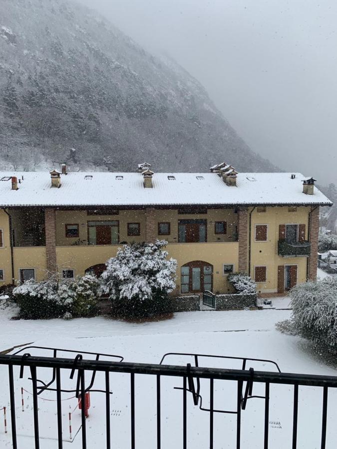 La Vineria House - Appartamento Yellow Dolcè Eksteriør billede